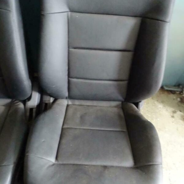 Mercedes G-Class W463 Leather Seats