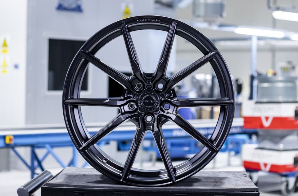 10x20" Concaver CVR4 Alloy Wheels – Hybrid Forged Multi-Spoke – Audi, BMW, Mercedes, Porsche, VW - Image 7