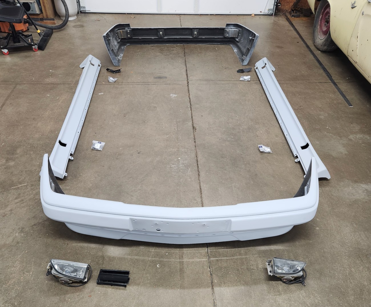 Authentic S124 AMG Gen 2 Wagon Full Body Kit