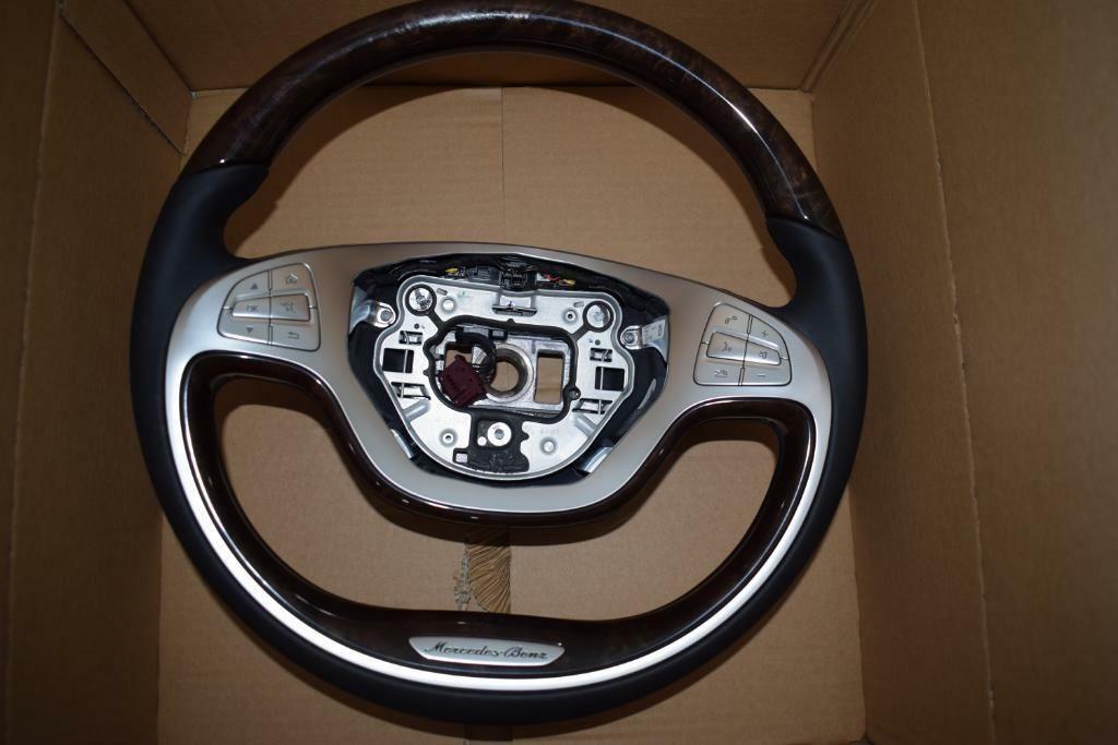 Mercedes S-Class Steering Wheel - Image 2