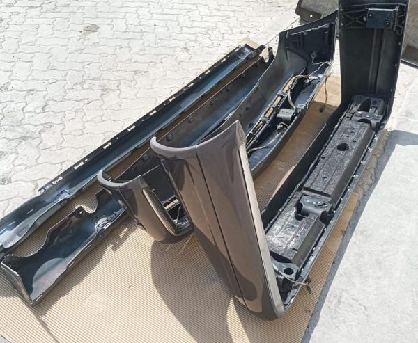 Genuine AMG W140 Gen 2 SEL Body Kit - Image 3