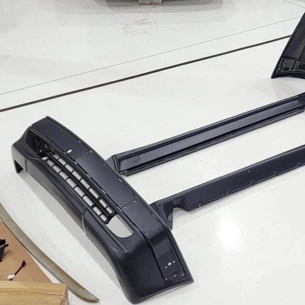 Genuine OEM AMG Body Kit for Mercedes-Benz W124 - Image 4