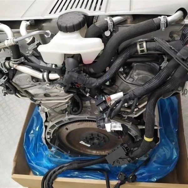 AMG M279 6.0 BiTurbo V12 Engine - Image 2