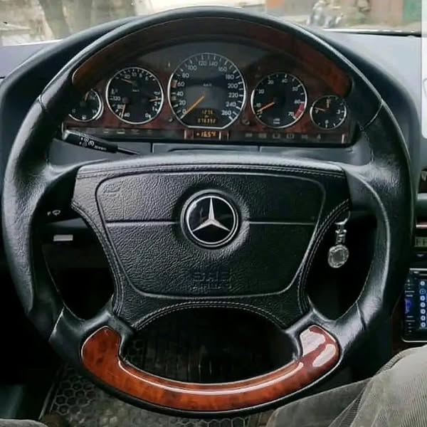 Steering wheel Mercedes Benz - Image 3