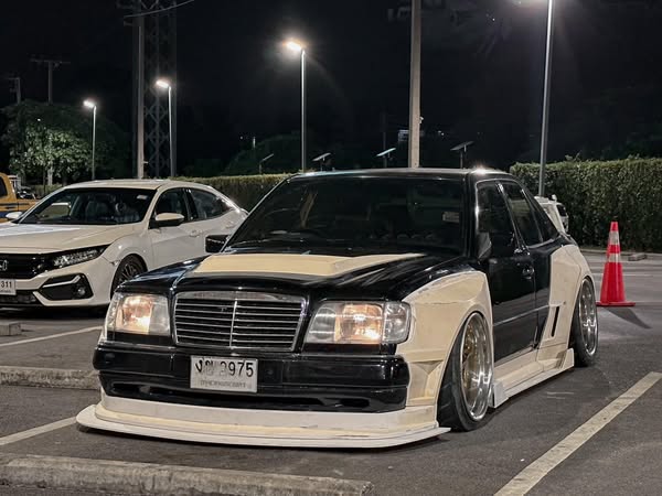 Mercedes-Benz W124 KBD Widebody Kit - Image 3