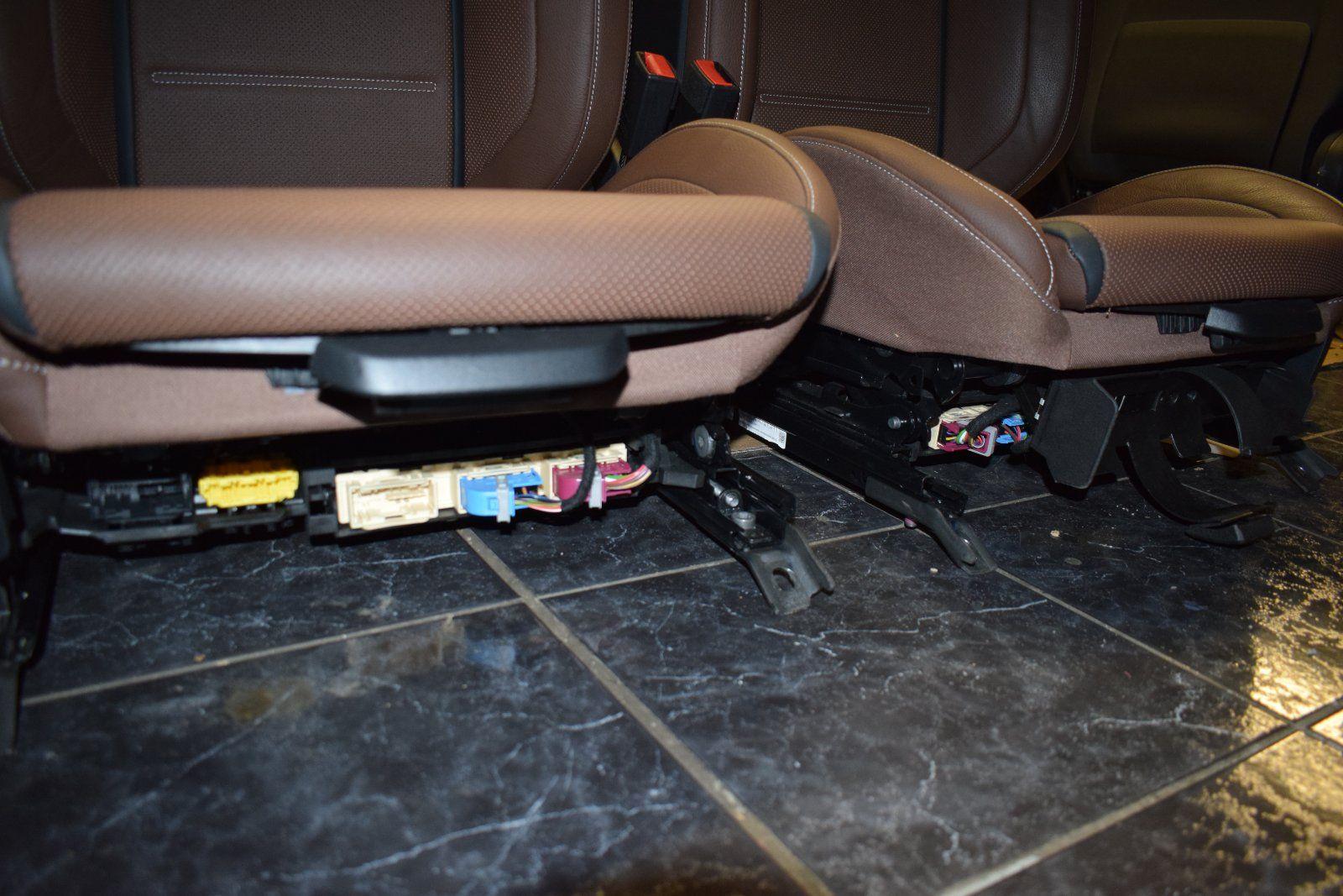 Genuine Mercedes A-Class W177 AMG Performance Seat Set - Image 3