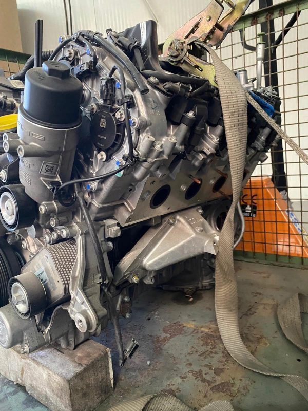 Mercedes-AMG 55 Engine - Image 2