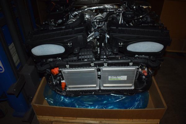 Mercedes W222 / W217 AMG Complete Engine - Image 3