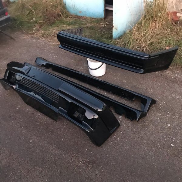 Original AMG W124 Gen I Body Kit - Image 3