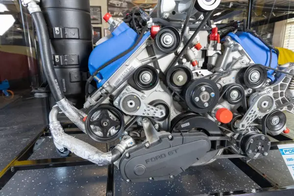 First-Generation Ford GT Engine - Image 2
