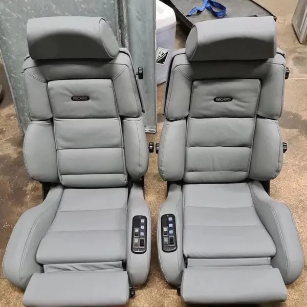 Original RECARO Classic Seats - Image 2