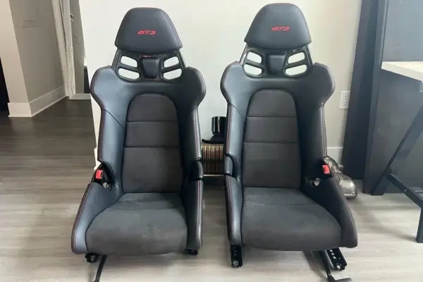 Porsche 911 Lightweight Seats - Image 2