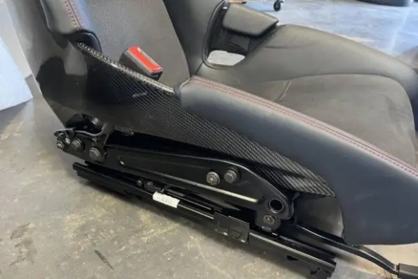 Porsche 911 Lightweight Seats - Image 4