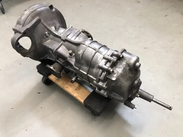 Porsche 912 5-Speed Transaxle - Image 3