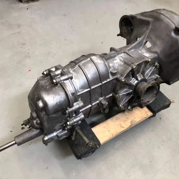 Porsche 912 Transaxle - Image 4