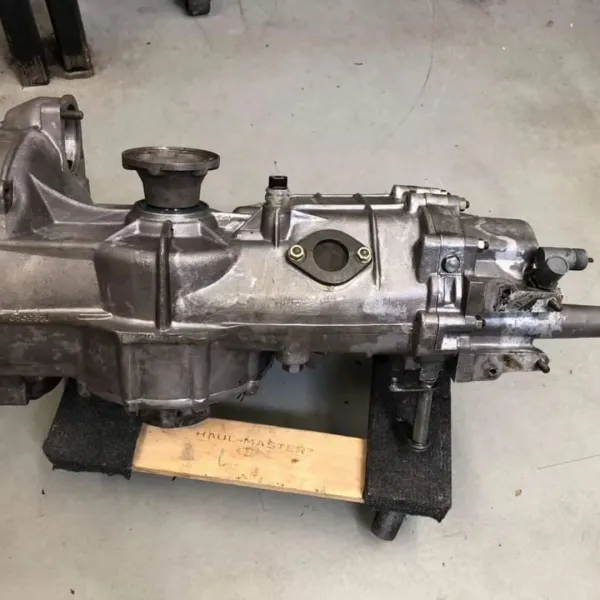 Porsche 912 Transaxle - Image 3