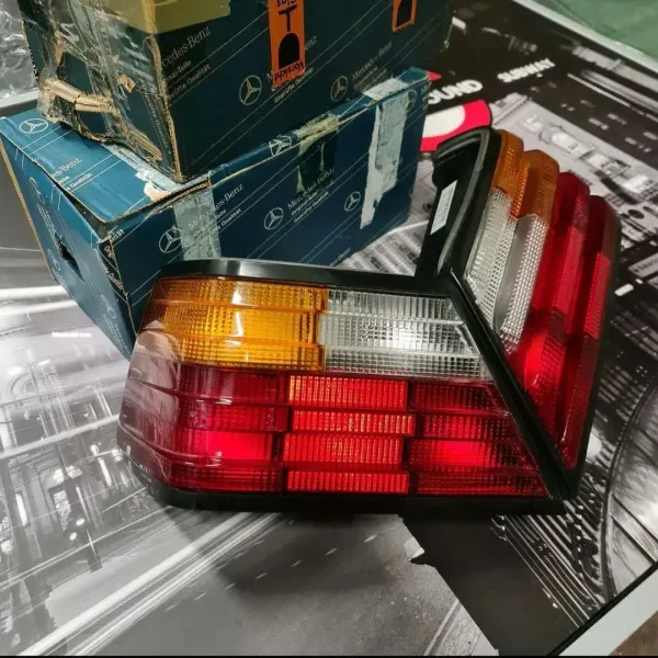 W124 Mercedes taillights - Image 3