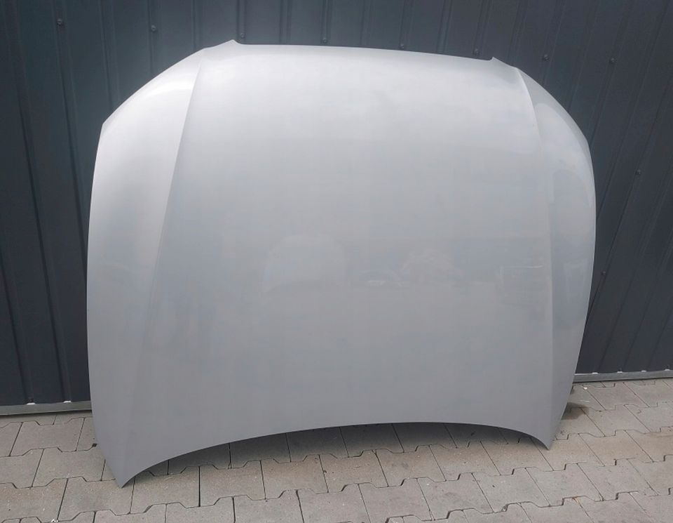 Audi A5 (8T) Front End Kit – Hood, Front Bumper & Headlights (LX7W) - Image 3