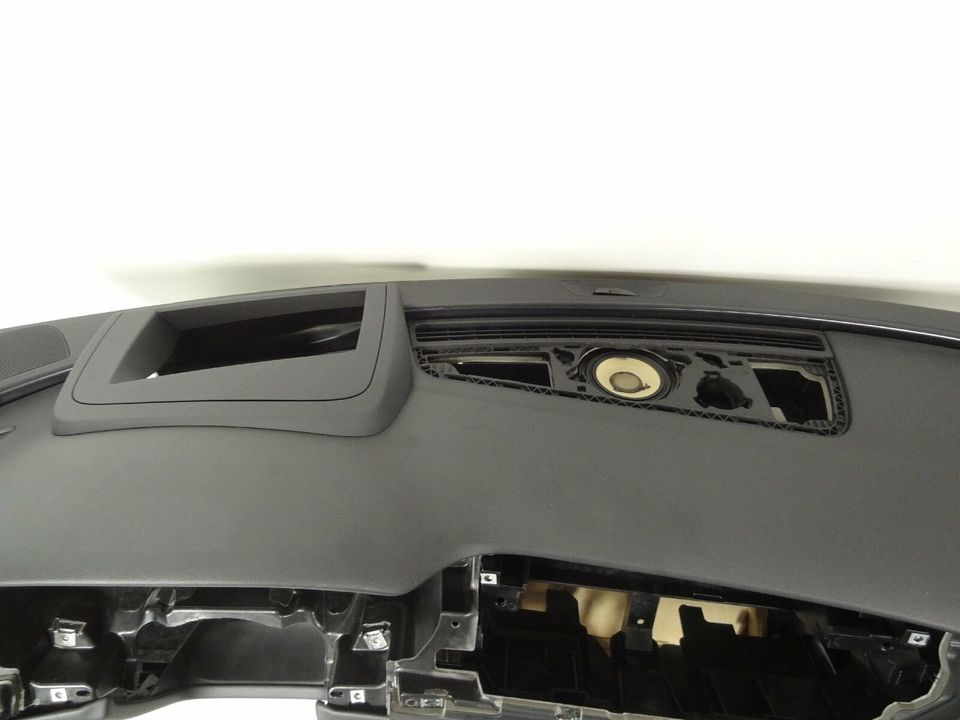 Audi A6 (4G C7 2018) Dashboard with Instrument Panel & HUD - Image 6