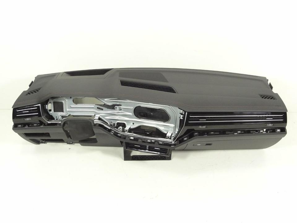 Audi A6 (4G C7 2018) Dashboard with Instrument Panel & HUD - Image 7