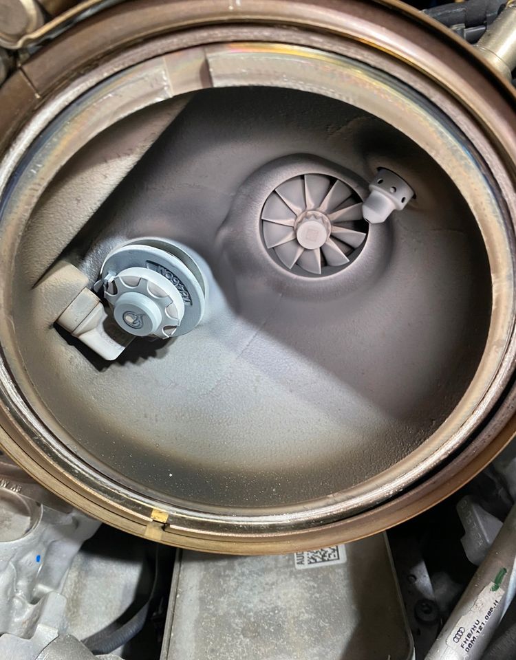Audi A8 3.0 TFSI CZS Engine (V6 Petrol Motor) - Image 4