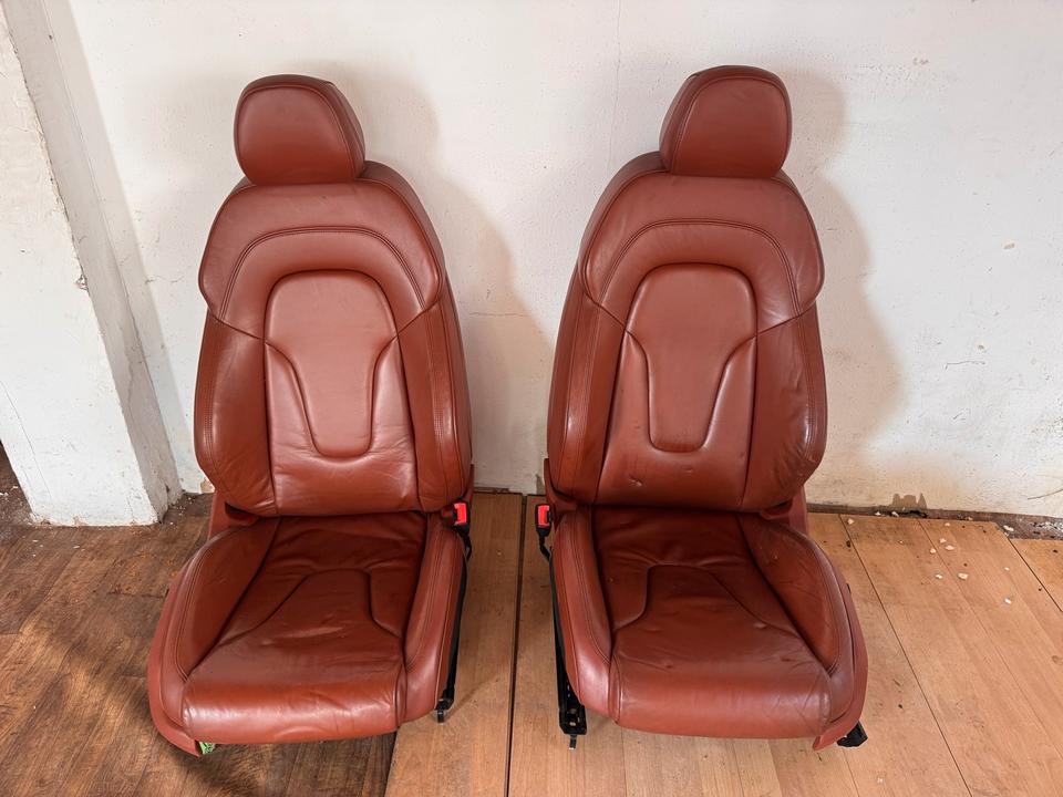 Audi R8 Exclusive Brown Leather Performance Seats (Pair)