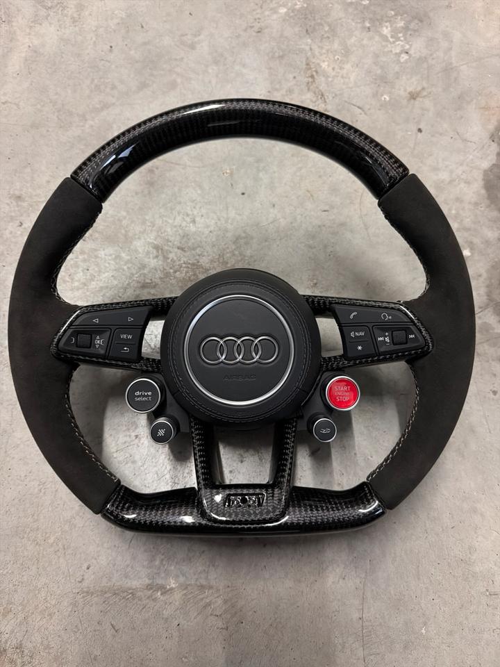 Audi R8 (4S) Performance Steering Wheel – Carbon & Alcantara – White Stitching – Complete with Airbag