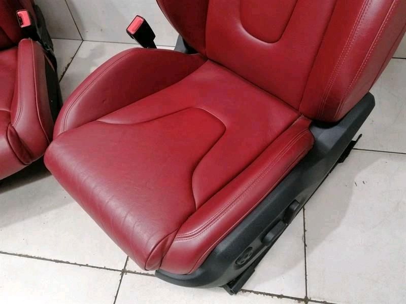 Audi R8 (Type 42) V10 5.2 Spyder Interior Seats - Image 4