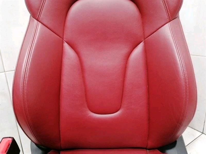 Audi R8 (Type 42) V10 5.2 Spyder Interior Seats - Image 7