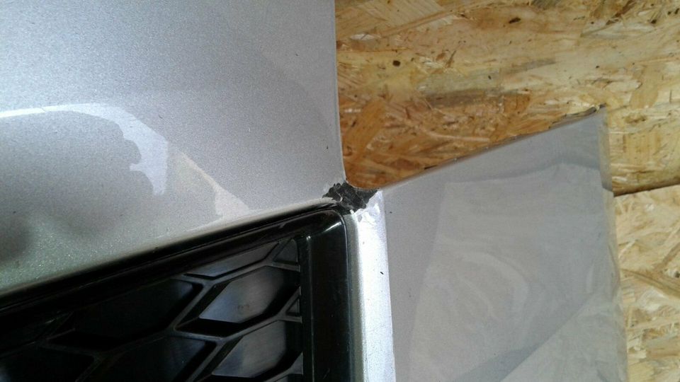 Audi S8 (4H) Front Bumper - Image 7