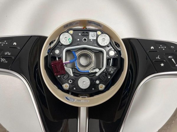 Mercedes-Benz S-Class Maybach Steering Wheel - Image 3