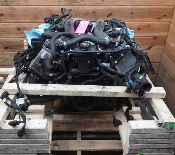 Engine Motor BMW M850i 750i 550i X5 X6 X7 G05 G07 G11 G15 G30 11002458510 4.4 V8