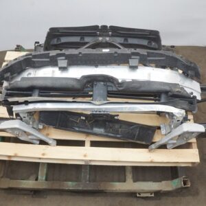 Front Radiator Core Support Bumper Bar OEM 51117447070 Bmw X7 G07 2019-22 *Note*
