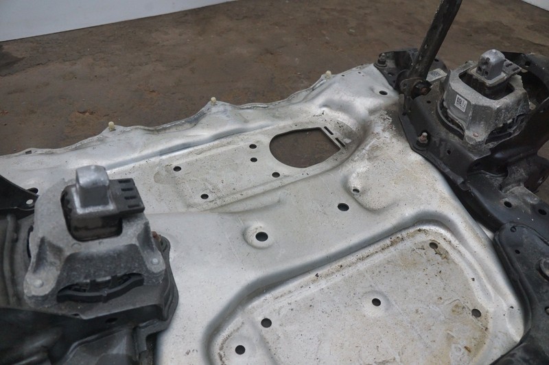 Front Subframe Cradle Crossmember Undercarriage 31106884852 Bmw X7 G07 2019-2026