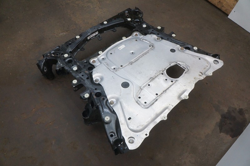 Front Subframe Cradle Crossmember Undercarriage 31106884852 Bmw X7 G07 2019-2026
