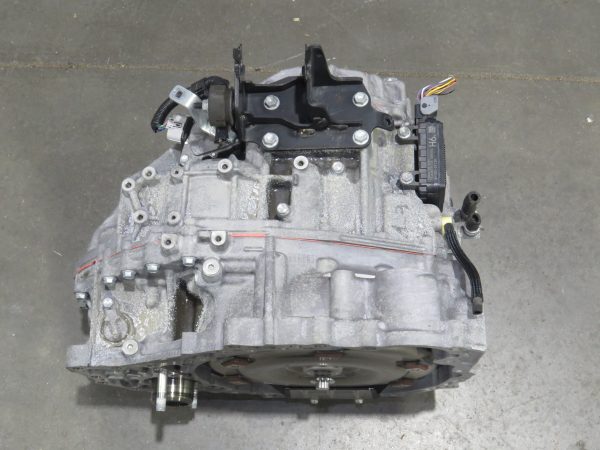 JDM 2011-2016 Toyota Sienna AWD 3.5L V6 2GR-FE Automatic Transmission - Image 3
