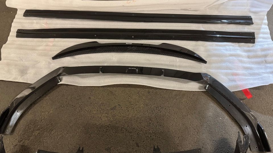 KarbelCarbon Carbon Fiber Body Kit for Audi RS5 B9 - Image 4