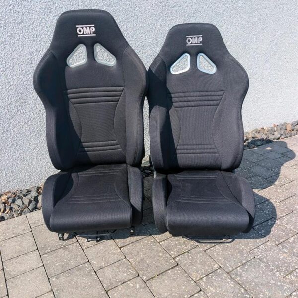 OMP Reclining Sport Seats with Vehicle-Specific Brackets – VW & Audi