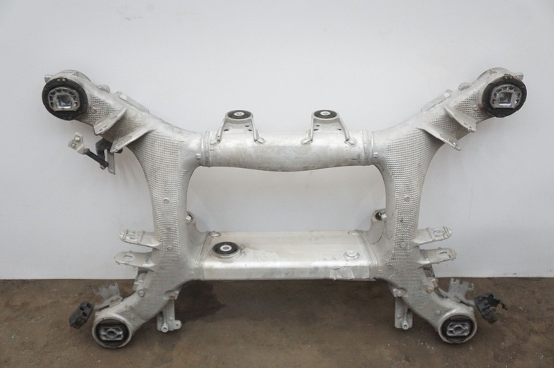 Rear Suspension Subframe Cradle Crossmember OEM 33316894149 Bmw X7 G07 2019-2022