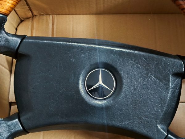 Petri W126 Zebrano Steering Wheel - Image 4